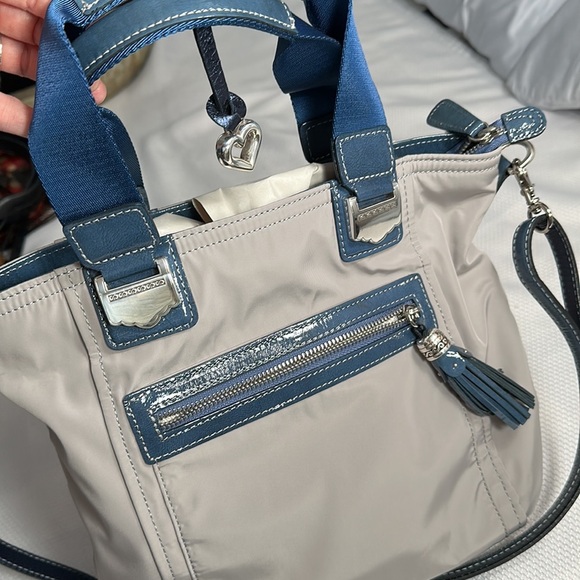 Brighton nylon crossbody purse with handles - Picture 3 of 13